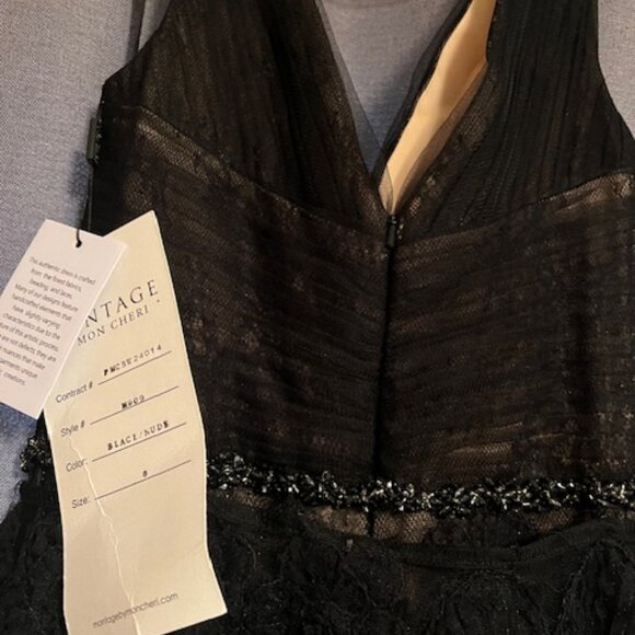 NEW Montage by Mon Cheri Gown - Picture 8 of 9